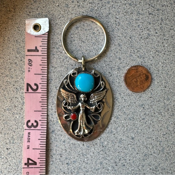 Vintage unsigned 90s silver tone faux turquoise coral angel keychain ring NWOT - Picture 5 of 8